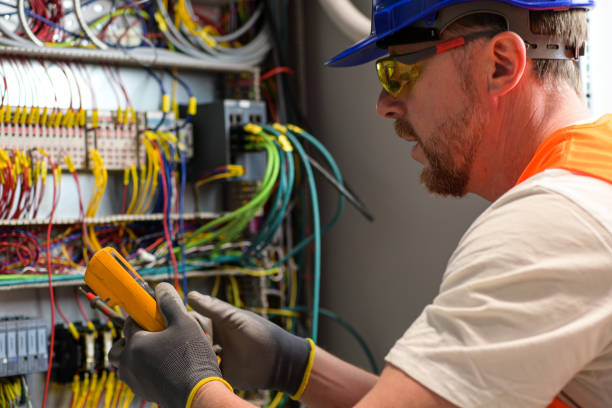 Best Circuit Breaker Repair  in Lauderhill, FL